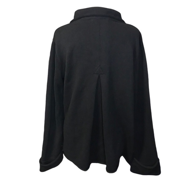 Anthropologie Willow Wooden Button Sweater in Black Size Medium - Picture 3 of 7